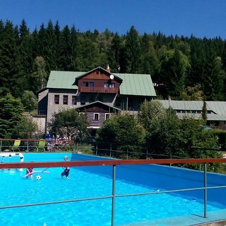 Hotel Maredis Kořenov 外观 照片