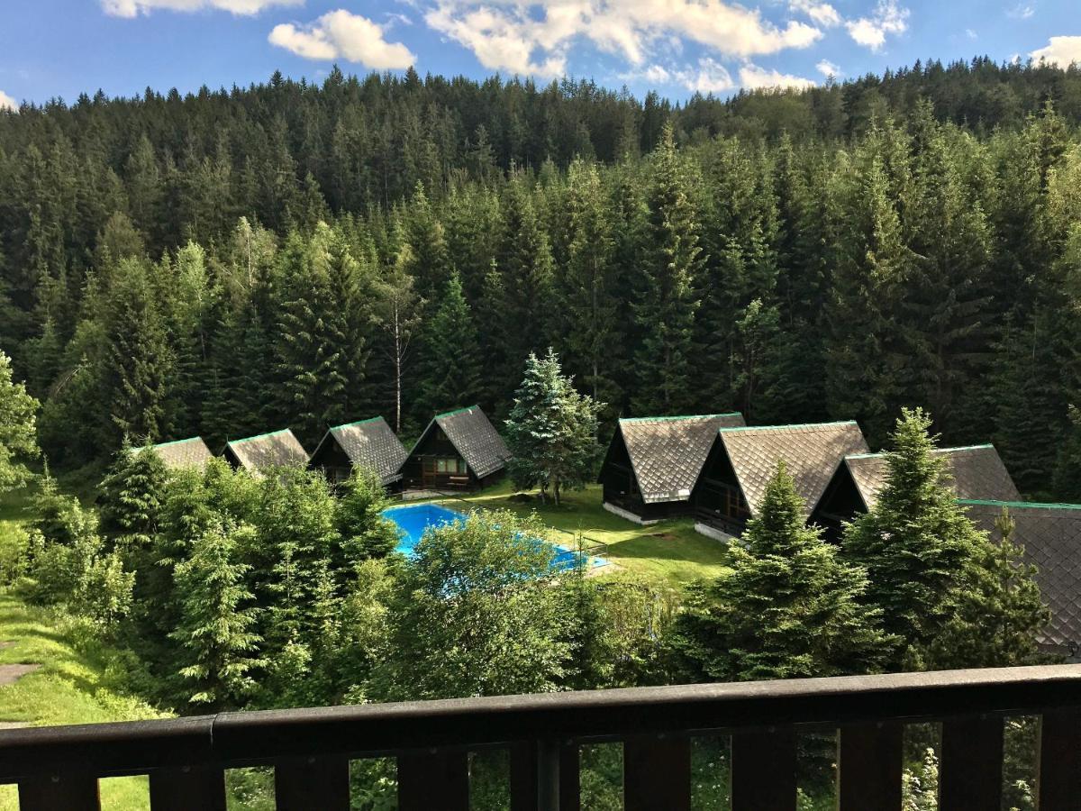 Hotel Maredis Kořenov 外观 照片
