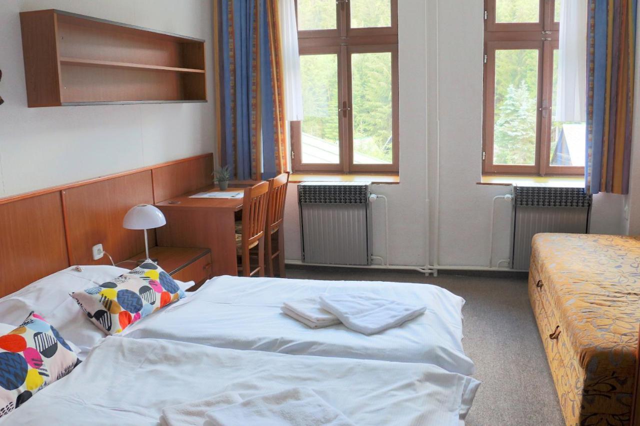 Hotel Maredis Kořenov 客房 照片