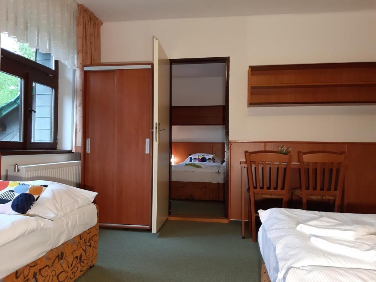 Hotel Maredis Kořenov 客房 照片