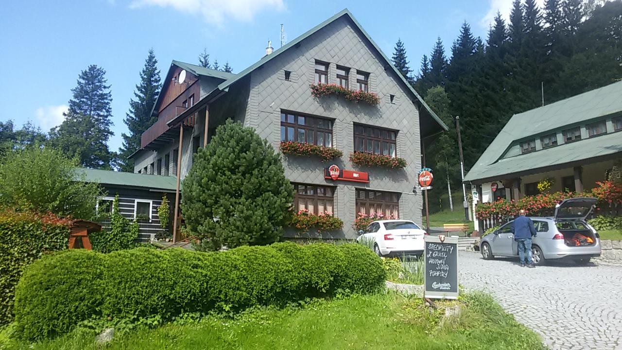 Hotel Maredis Kořenov 外观 照片