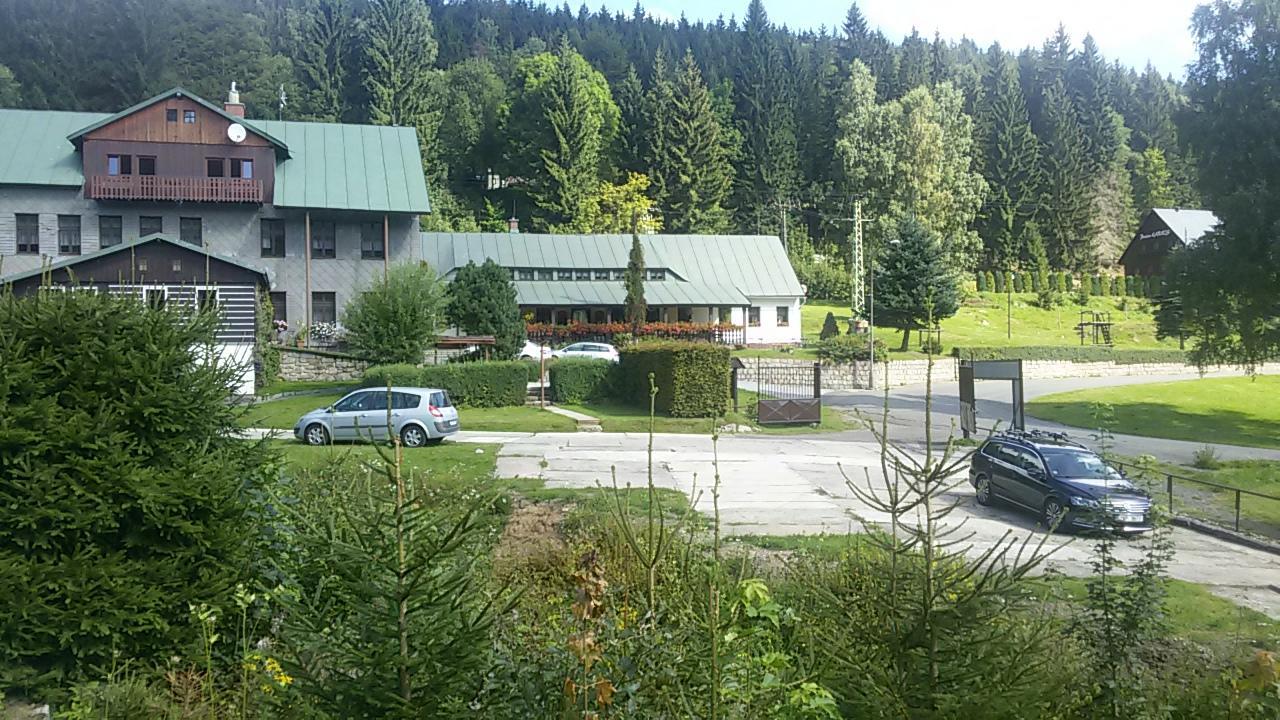 Hotel Maredis Kořenov 外观 照片