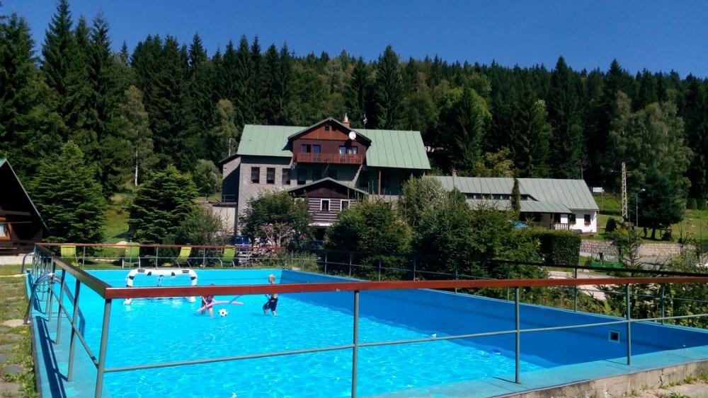 Hotel Maredis Kořenov 外观 照片